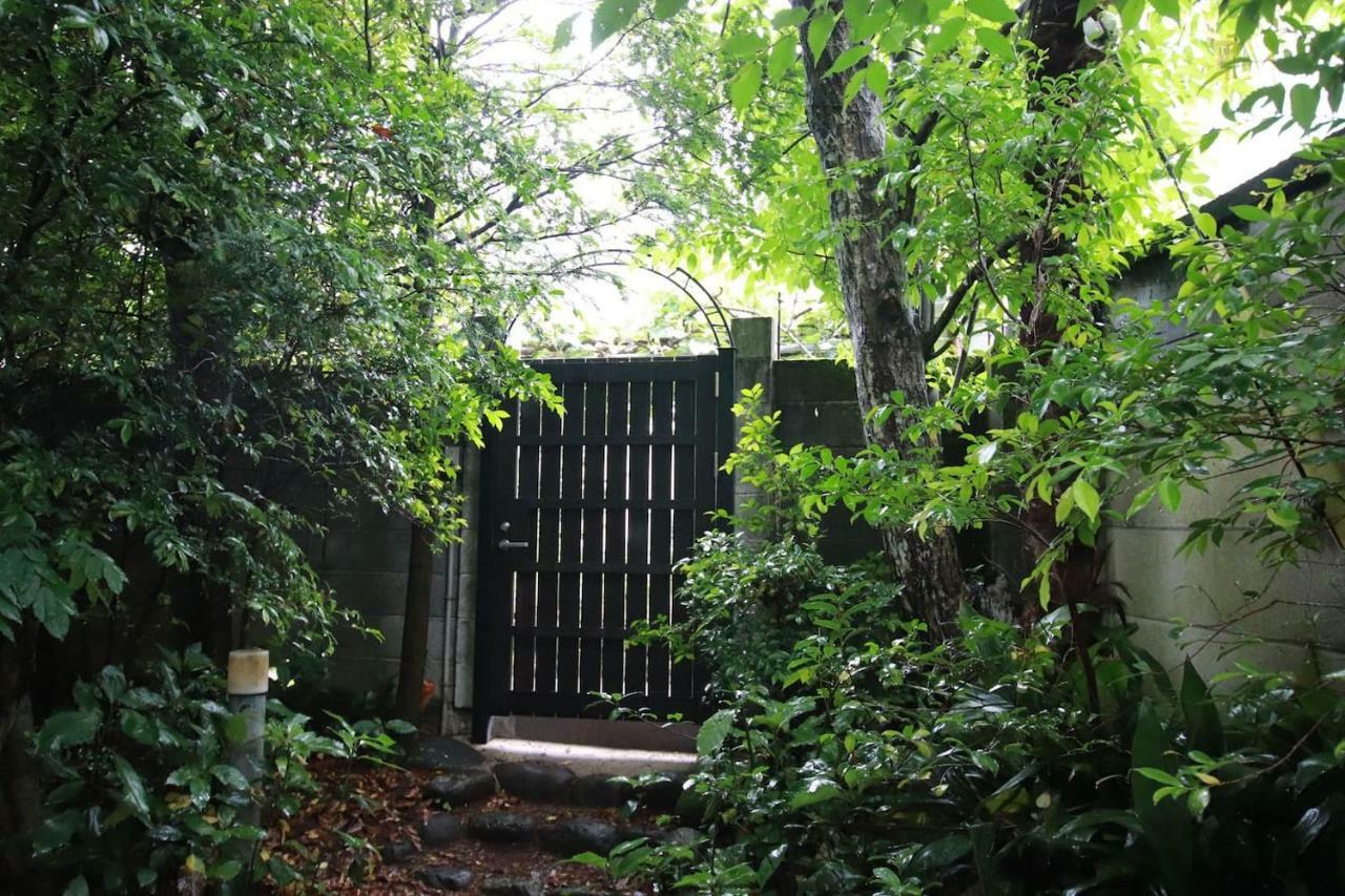 Yamaguchi House Annex, Private House With Onsen Villa Hakone Exterior photo